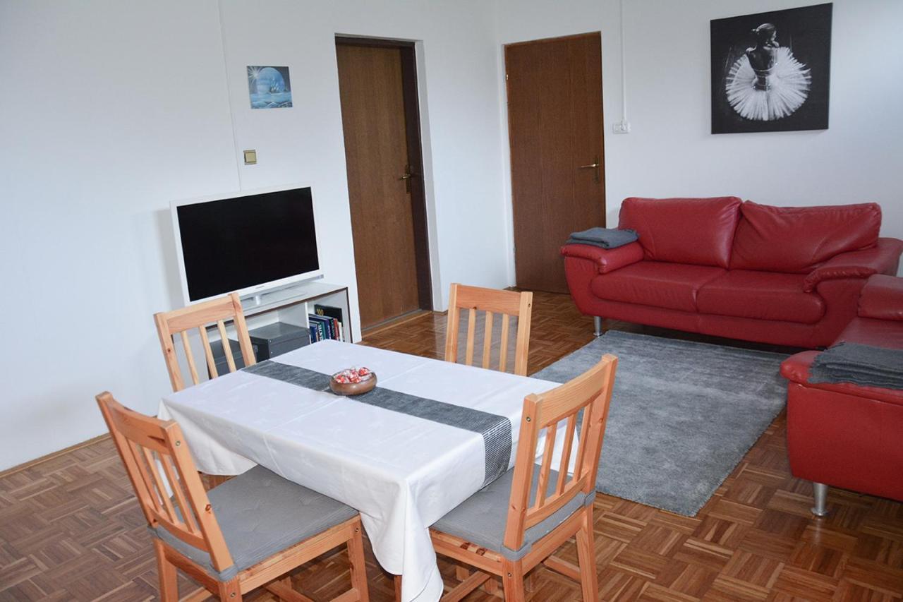 Šenčur Apartma Vidmar מראה חיצוני תמונה